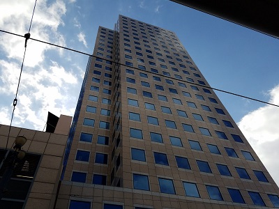 Medium Conference Room (Seats 5)