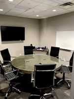 Medium Meeting Room